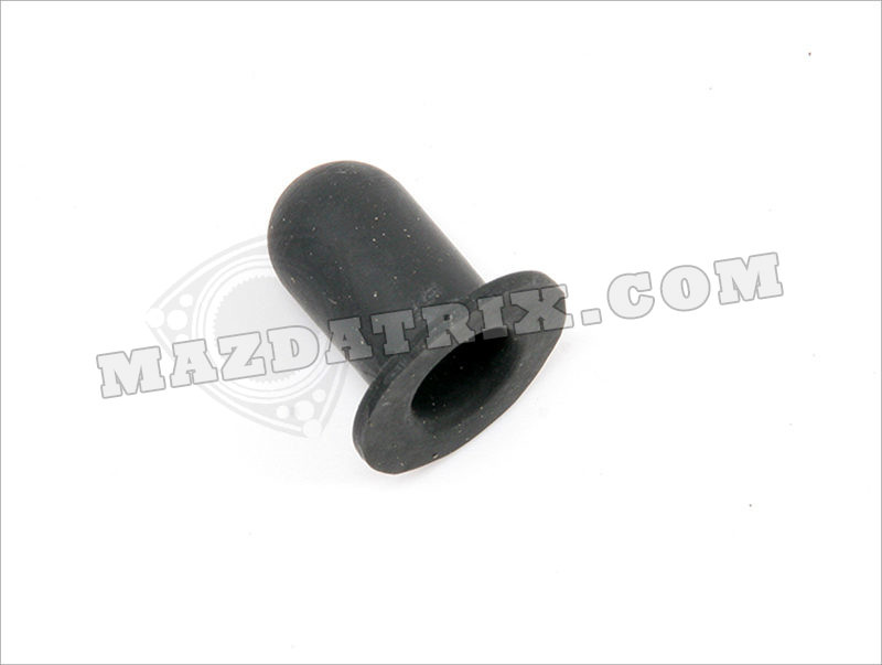 DOOR PANEL CLIP, 79-85 SOCKET