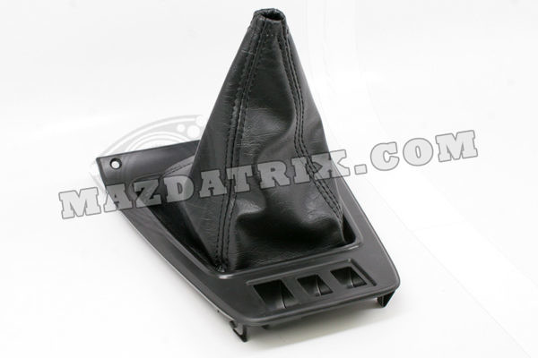 PANEL SHIFT COVER, 79-80 BLACK